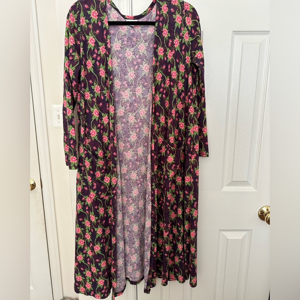 LuLaRoe Sarah Purple‎ Floral Cardigan